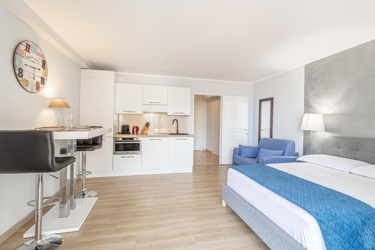 Apparthotel Jardins D'Elisa Beausoleil Bagian luar foto